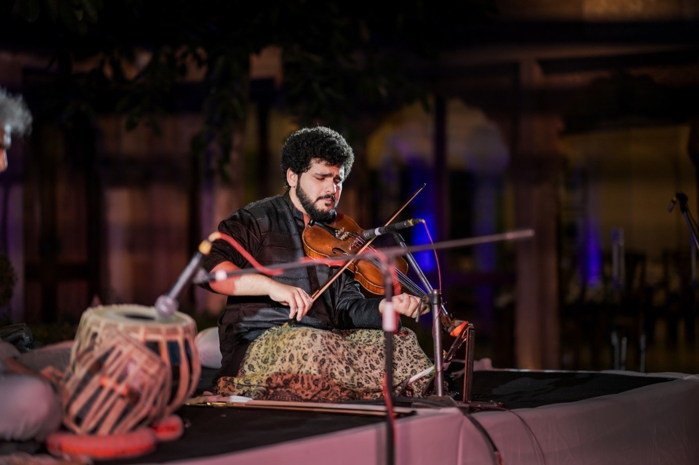 Le Violon, &agrave; l&rsquo;Indienne